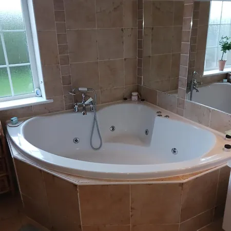 Tullynacrunat Casa de Férias Castleblayney